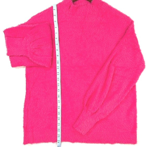 Chico's Fuchsia Pink Eyelash Faux Fur Mock Neck Ballon Sleeve Sweater M SOFT - Picture 6 of 8